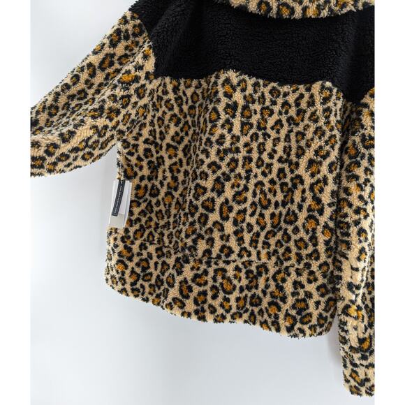 Women’s Leopard Print Sherpa Fleece Pullover - Picture 9 of 11